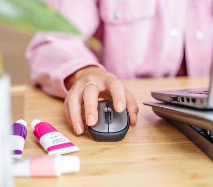 Миша Trust Yvi+ Silent ECO, WL, чорний