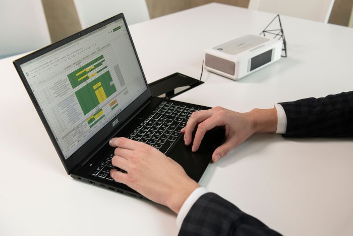 Ноутбук 2E Imaginary 15.6" FHD IPS AG, Intel i5-1335U, 8GB, F256GB, UMA, Win11PE, Черный