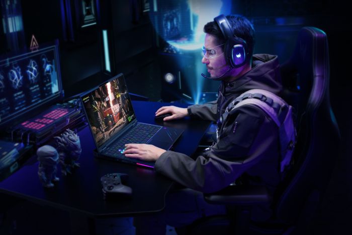 Ноутбук Acer Predator Helios 16 PH16-73 16" OLED, Intel U9-275HX, 32GB, F1TB, NVD5070Ti-12, Lin, чорний