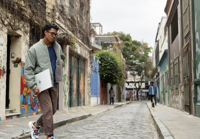 Ноутбук HP OmniBook 7 17-dc0001ua 17.3" FHD IPS Touch, Intel U7-258V, 32GB, F1TB, UMA, Win11, сріблястий