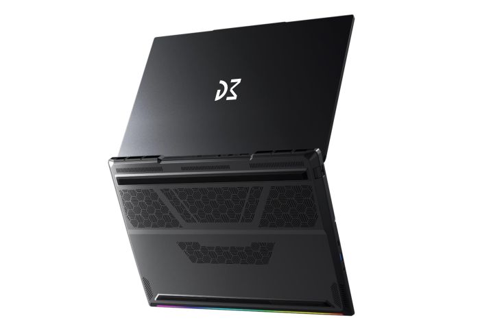 Ноутбук Dream Machines RX5070Ti-16 16WQXGA, Intel U9-275HX, 32GB, F2TB, NVD5070Ti-12, DOS, черный